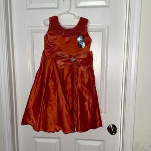 Girls Elegant coral Sleeveless Dress with Bow NWT 24